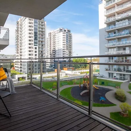 M&J Apartments - Cztery Oceany *